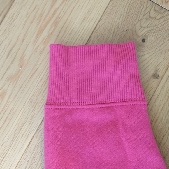 UNDER ARMOUR hoodie (size small) - Picture 4 of 6